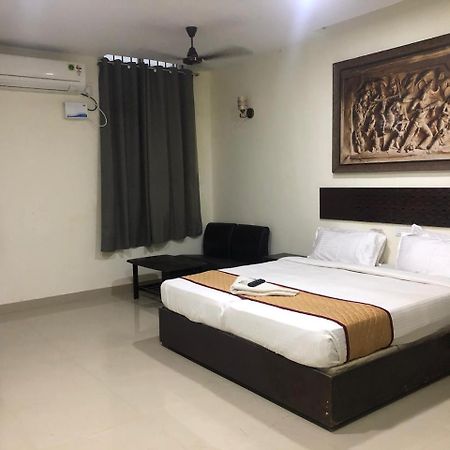 Sai Lakshmi Pavanam Chennai Esterno foto