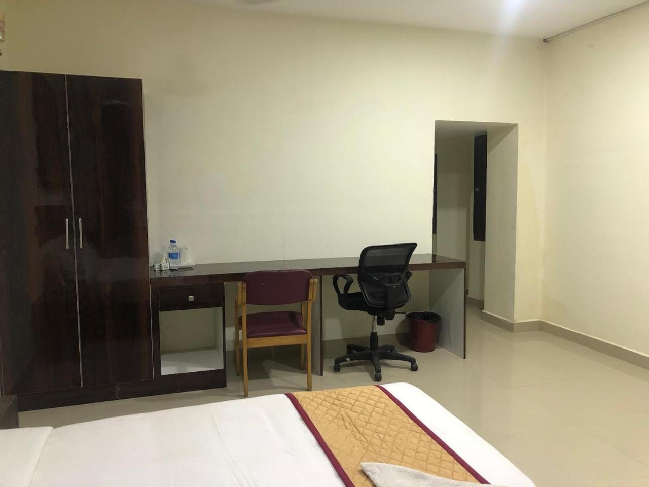 Sai Lakshmi Pavanam Chennai Esterno foto