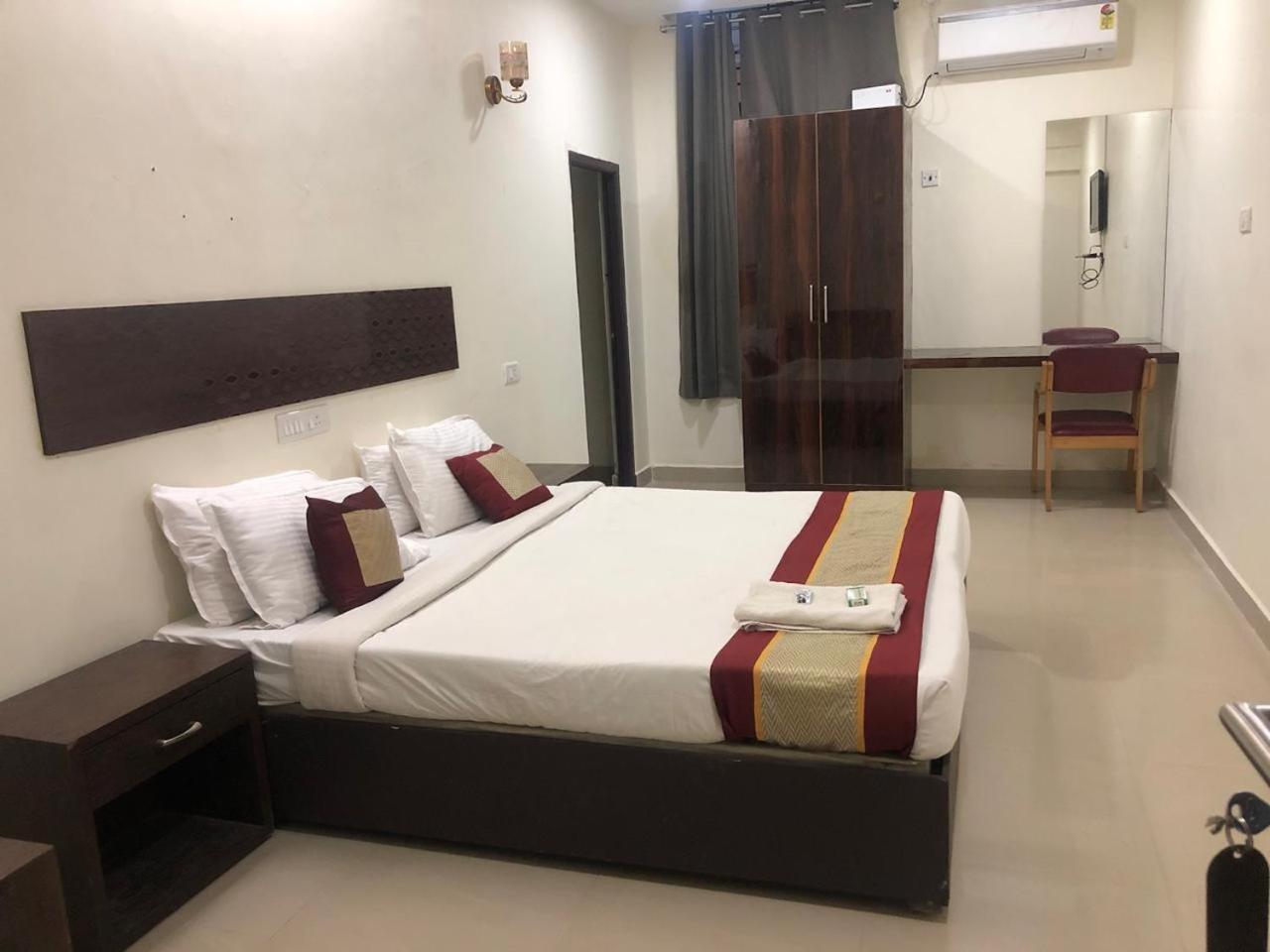 Sai Lakshmi Pavanam Chennai Esterno foto
